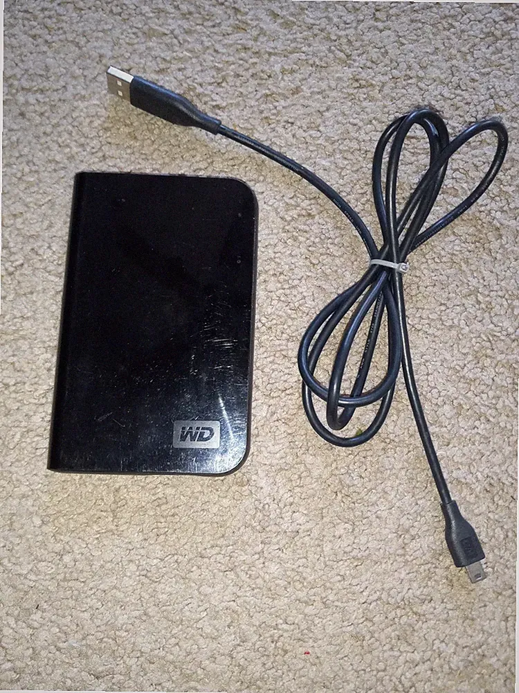 Western Digital WD2500ME-00 External Portable Hard Drive 250GB